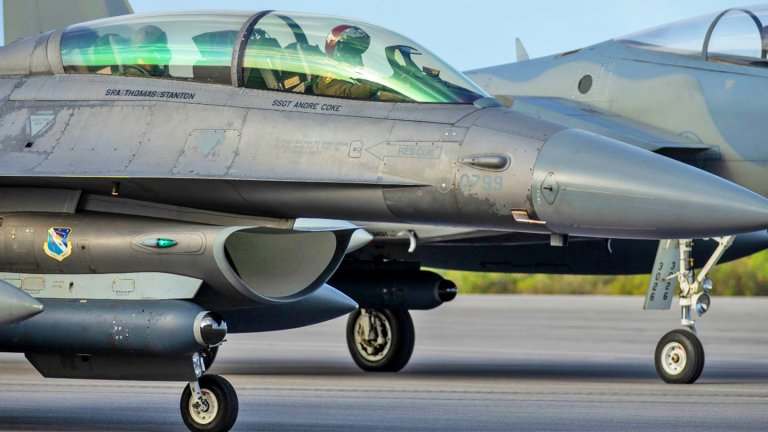 IRST Taiwan F-16 Viper