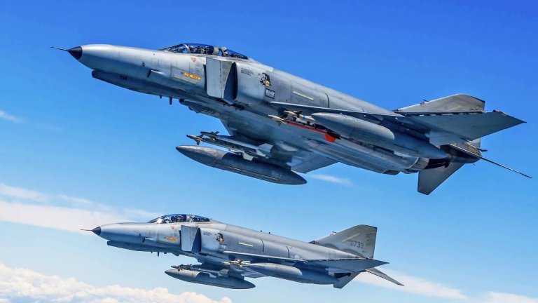 Starfighters international are working to secure F-4s from South Korea for space launch duties.